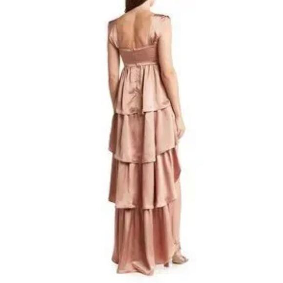 WeWoreWhat Tiered Corset Dress - Picture 6 of 9